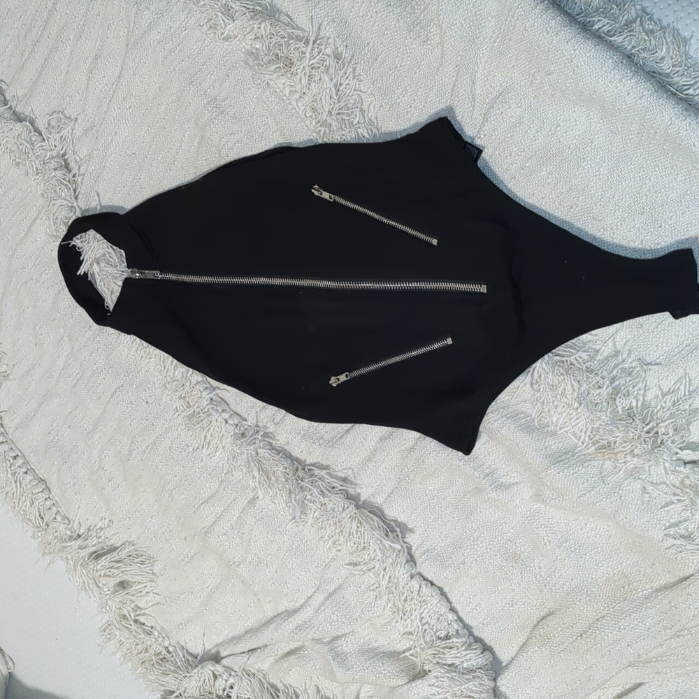 Exposed zipper halter bodysuit